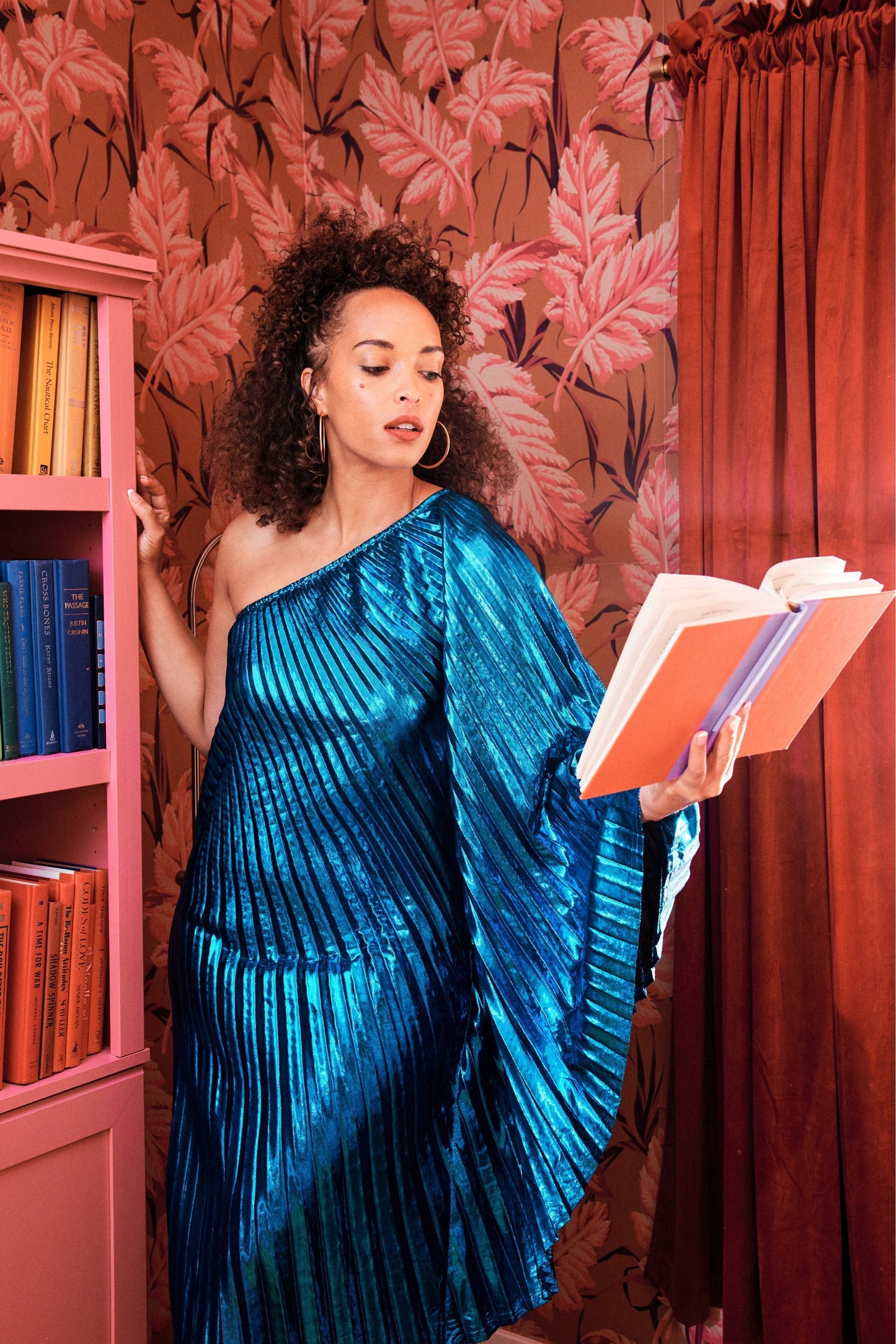 Load image into Gallery viewer, Electric Blue Metallic Caftan Designed By Audrey K DuBiel